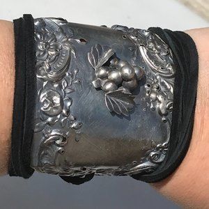 Sterling Silver Floral Cuff Bracelet in Silver